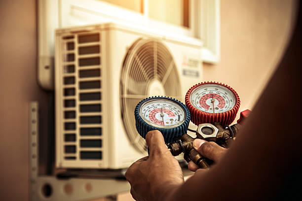 Professional Hvac technician working in Pomfret, MD